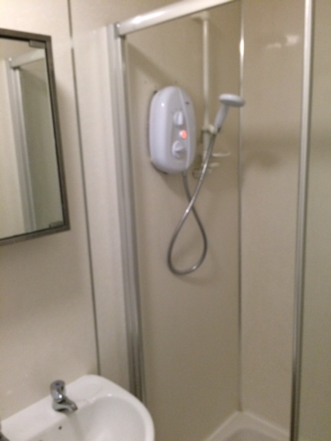Walmer Road - Bathroom