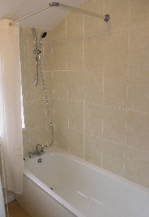 Percy Road - Bathroom